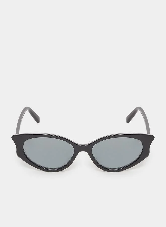 Styli Black Cat Eye Sunglasses